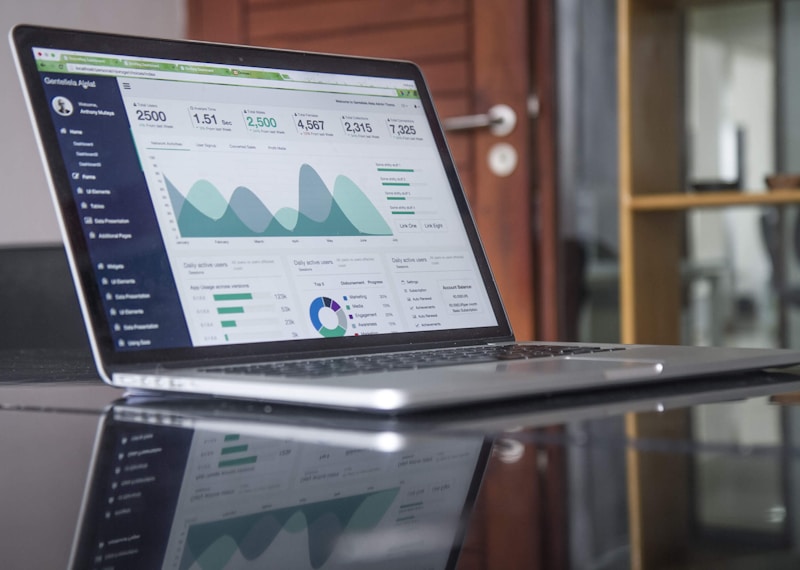 Dashboard analytics